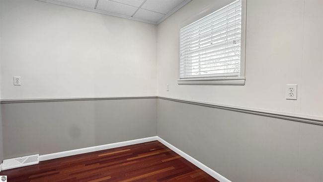 118 Stimson St, Home with 0 bedrooms, 0 bathrooms and 6 parking in Cadillac MI | Image 16