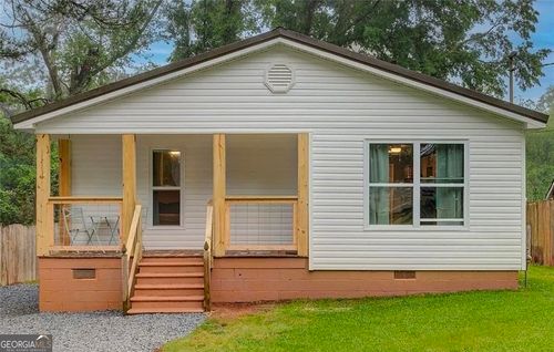 132 Lang St, Griffin, GA, 30223-3820 | Card Image