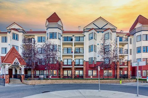 217-60 Royal Oak Plaza Nw, Calgary, AB, T3G0A7 | Card Image