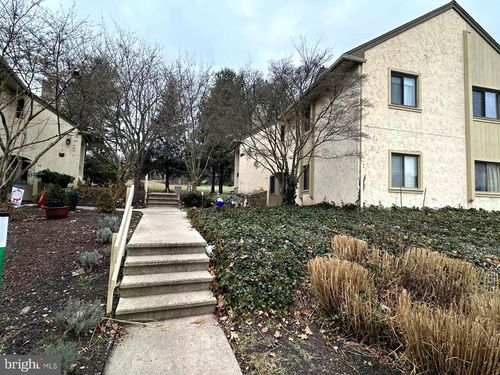 27 Muirfield Dr, READING, PA, 19607-3349 | Card Image