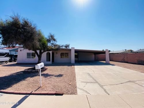 705 N Pine St, Gilbert, AZ, 85233-3946 | Card Image