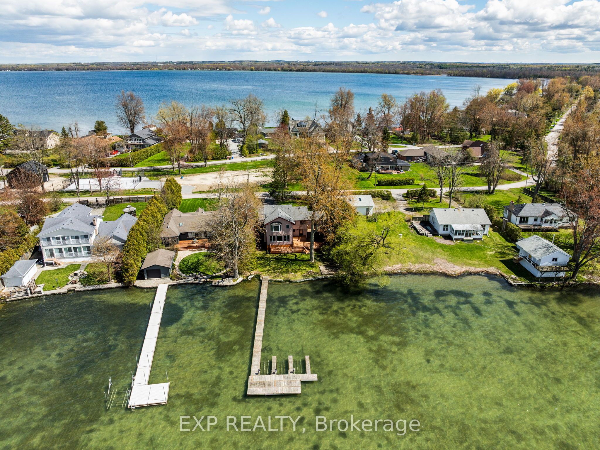 Residential in Georgina