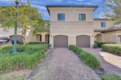 unit-106-4228 N Dixie Hwy, Oakland Park, FL, 33334-3870 | Card Image