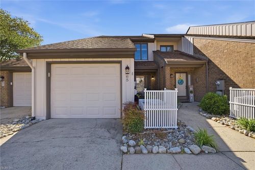 65 Sandie Point Drive, Portsmouth, VA, 23701 | Card Image