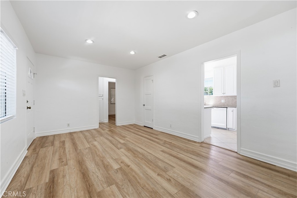 Residential in North Hollywood 4