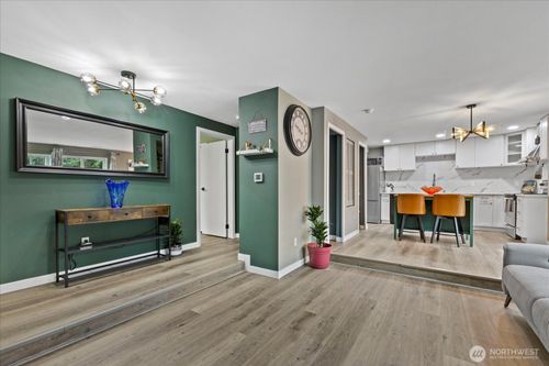 apt-h7-12716 Ne 120th St, Kirkland, WA, 98034-4157 | Card Image