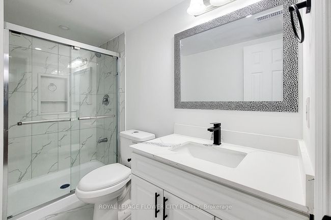 56 Moxley Dr, House other with 6 bedrooms, 4 bathrooms and 5 parking in Hamilton ON | Image 34