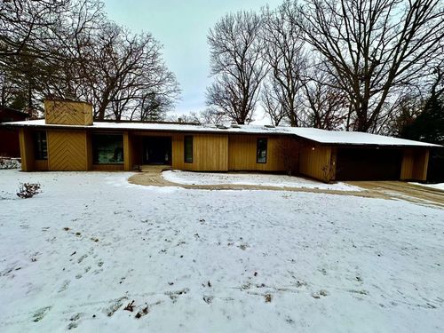 3022 Irvington Way, MADISON, WI, 53713 | Card Image