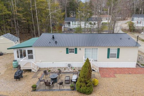 29 Edge O Lake Dr, Mirror Lake, NH, 03853-6002 | Card Image