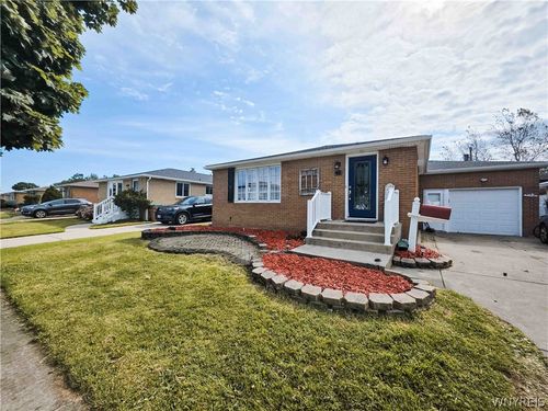 45 Fairelm Ln, Cheektowaga, NY, 14227-1357 | Card Image