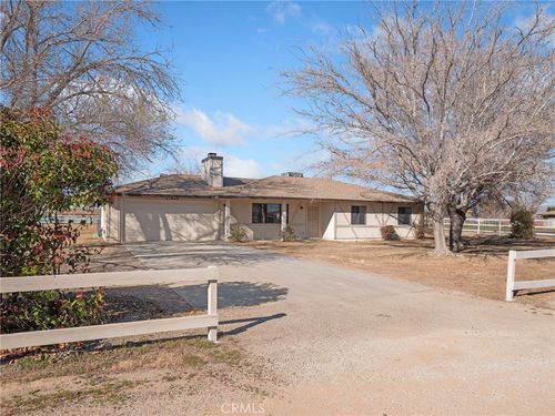 21940 Biloxi Rd, Apple Valley, CA, 92307-7316 | Card Image