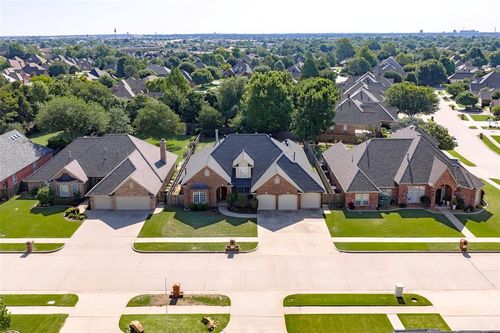 1005 Bentbrook Pl, Norman, OK, 73072-4019 | Card Image