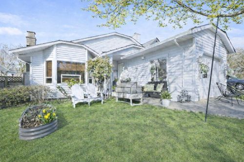 875 Porteau Pl, North Vancouver, BC, V7H2P8 | Card Image