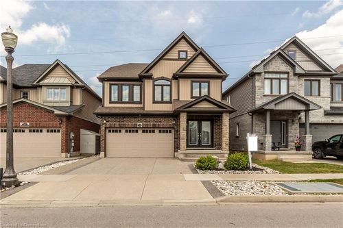 508 Netherwood Cres, Kitchener, ON, N2P0B6 | Card Image