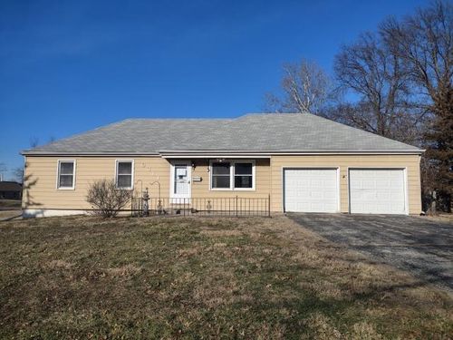 6311 N Kansas Ave, Kansas City, MO, 64119-1838 | Card Image