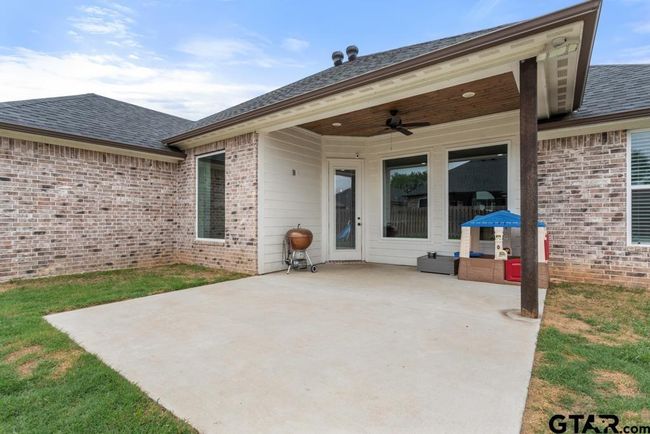 2101 Stephanie Dr, House other with 4 bedrooms, 2 bathrooms and null parking in Whitehouse TX | Image 32