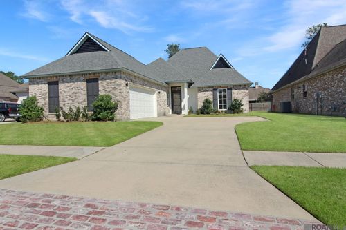 13200 Oakbourne Ave, Geismar, LA, 70734-3188 | Card Image
