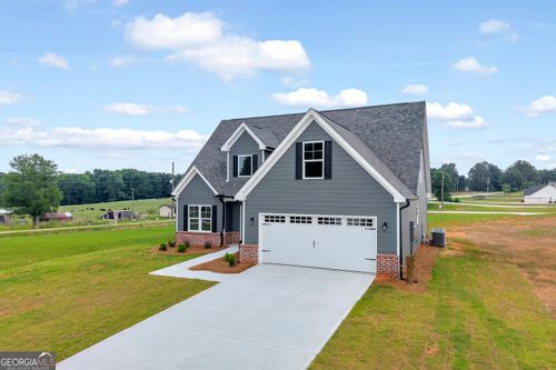 35 Sewell Rd, Lavonia, GA, 30553-4922 | Card Image