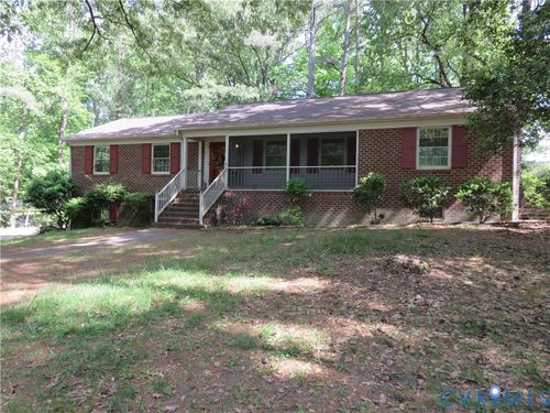 8379 Quailfield Rd, Mechanicsville, VA, 23116-2438 | Card Image