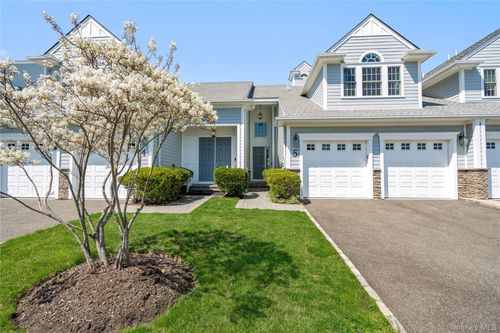 5 Sea Isle Ldg, Glen Cove, NY, 11542-4197 | Card Image