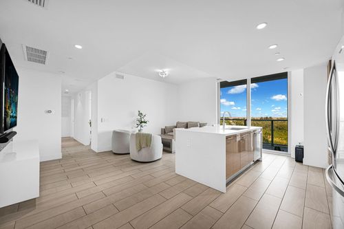 801-2000 Metropica Way, Sunrise, FL, 33323-3215 | Card Image