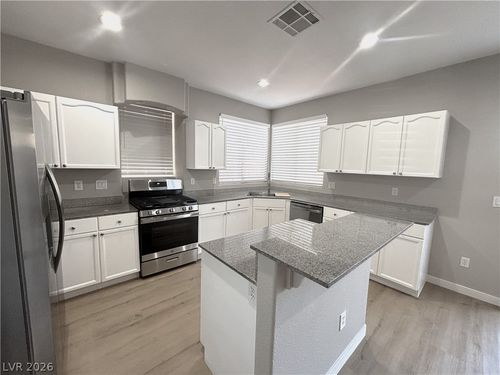 0-6811 Rose Mallow St, Las Vegas, NV, 89148-4824 | Card Image