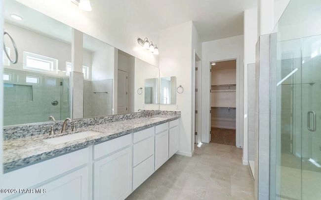 ownersbathroo | Image 11