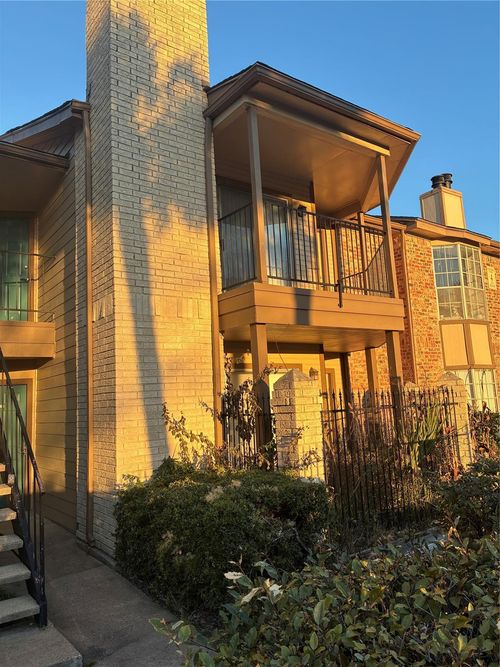 404-2121 Hepburn St, Houston, TX, 77054-3217 | Card Image