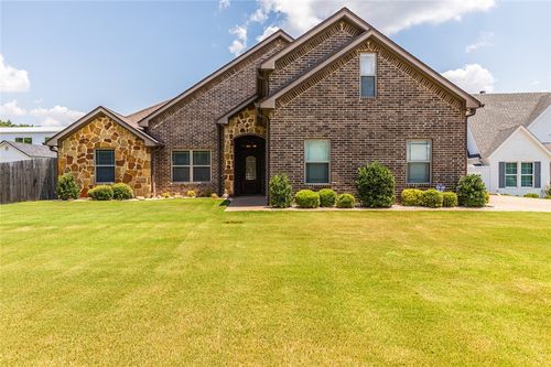 61 North Shore Circle, Waco, TX, 76708 | Card Image
