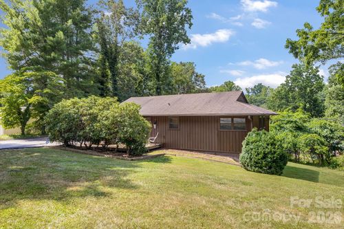 63 Baker Place, Asheville, NC, 28806 | Card Image