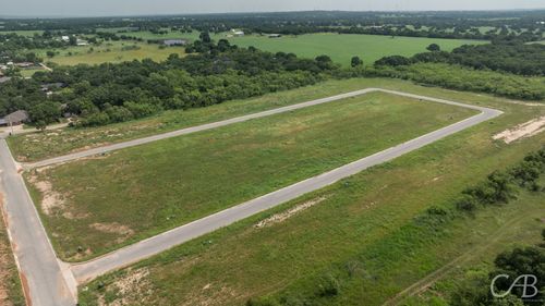 9 Tarus Circle, Clyde, TX, 79510 | Card Image