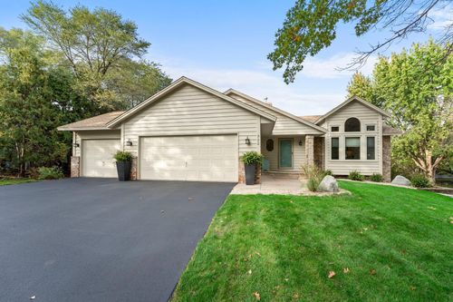 322 74th Ave N, Brooklyn Park, MN, 55444-3000 | Card Image