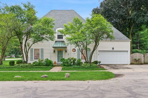 301 Le Grande Blvd, Aurora, IL, 60506-4847 | Card Image