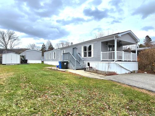 lot-94-252 Old Canterbury Tpke, Norwich, CT, 06360-1389 | Card Image