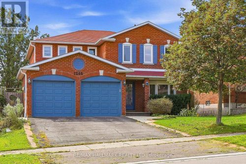1246 Winterbourne Dr, Oakville, ON, L6J7G2 | Card Image