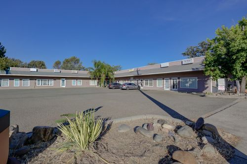 d-800 Lake Boulevard, Redding, CA, 96003 | Card Image
