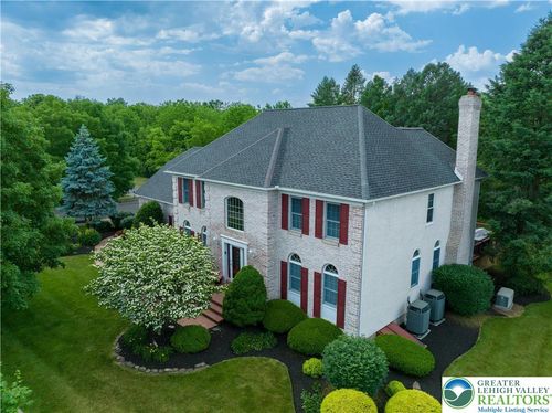 2154 Gorton Dr, MACUNGIE, PA, 18062-8815 | Card Image