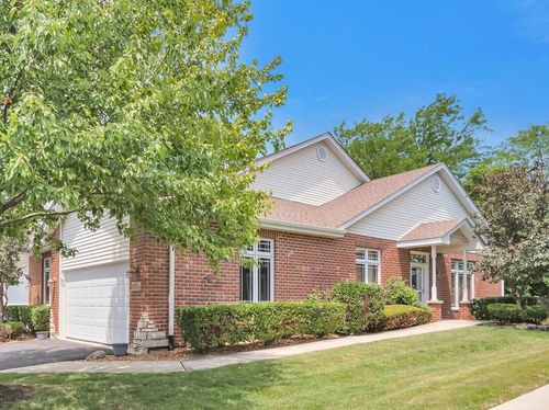 10754 Canterbury Dr, Mokena, IL, 60448-1085 | Card Image