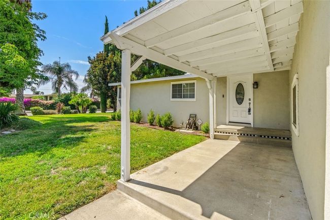 9668 Devon St, House other with 3 bedrooms, 2 bathrooms and null parking in Rancho Cucamonga CA | Image 9