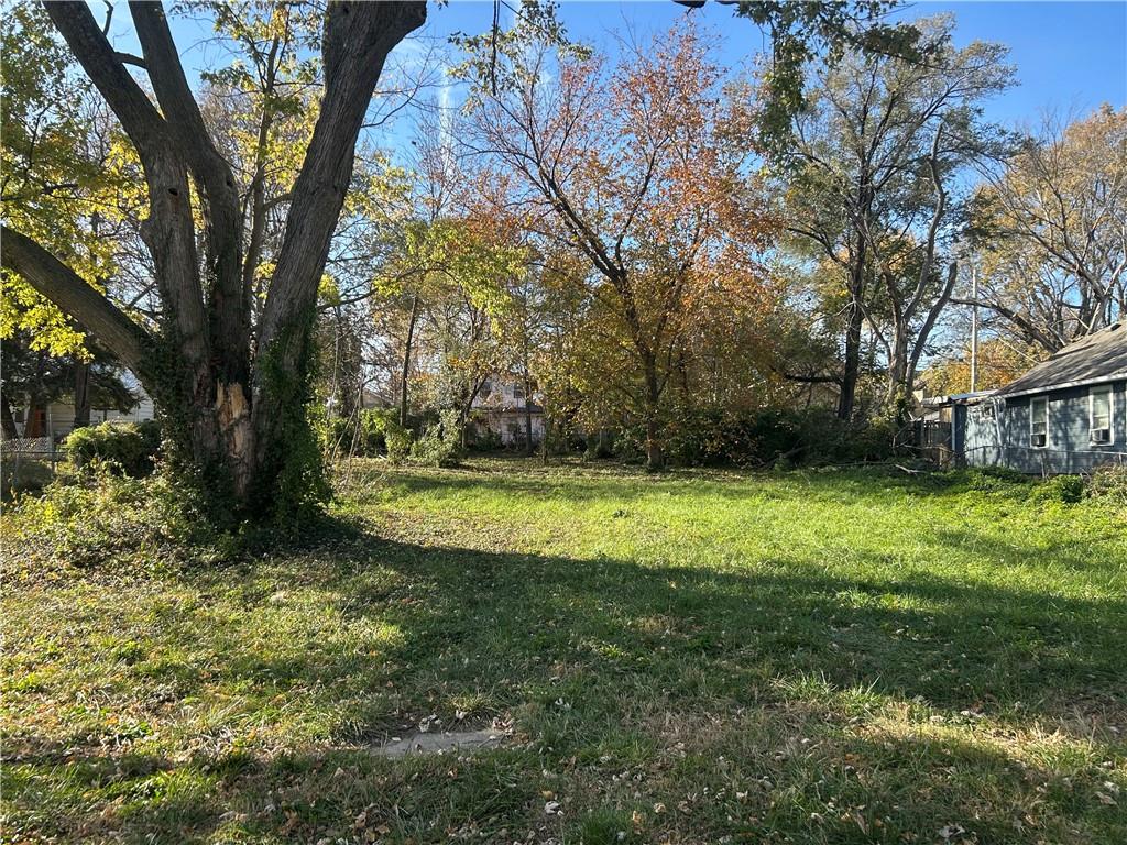 Land in Kansas City