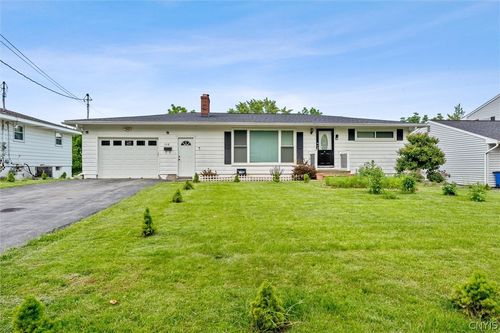 308 Stanton Dr, Syracuse, NY, 13214-1227 | Card Image