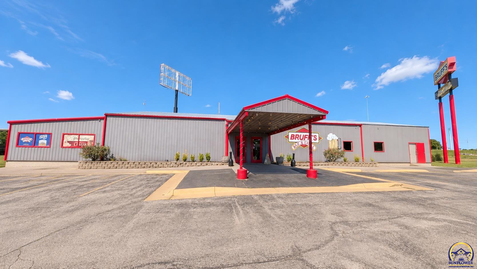 2640 W 18Th Ave, Emporia, KS 66801