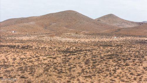 196-40 Acres Morgan Ranch Road, Pearce, AZ, 85625 | Card Image