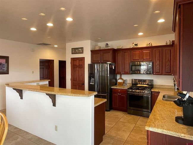2271 Par Dr, House other with 3 bedrooms, 2 bathrooms and null parking in Cortez CO | Image 6