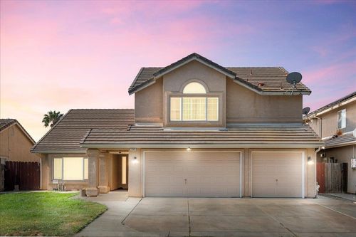 1684 Via Milano, Gustine, CA, 95322-9683 | Card Image