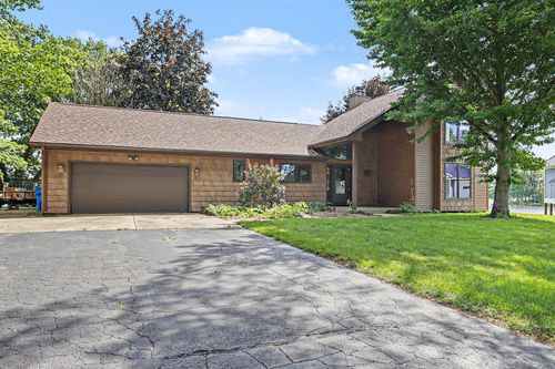 61916 Camel Bay Dr, Sturgis, MI, 49091-9378 | Card Image