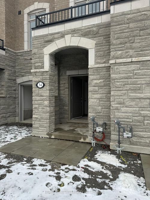 34 Coote Crt, Ajax, ON, L1T0P5 | Card Image