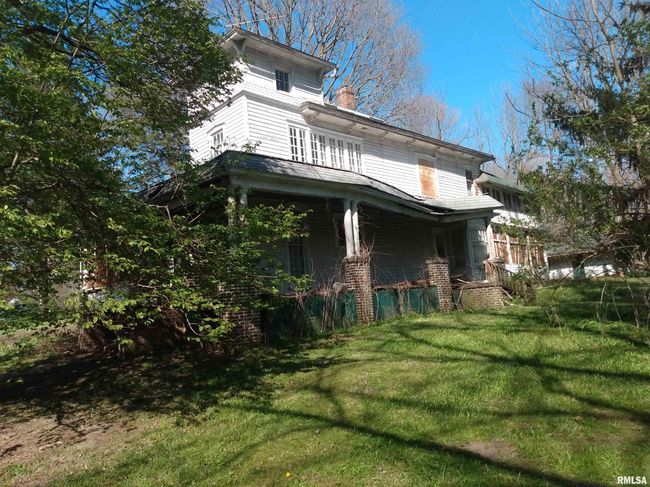 916 Se 2 Nd Ave, House other with 3 bedrooms, 3 bathrooms and null parking in Aledo IL | Image 11