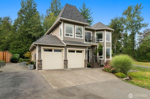 6118 97th Dr Ne, Lake Stevens, WA, 98258-4004 | Card Image
