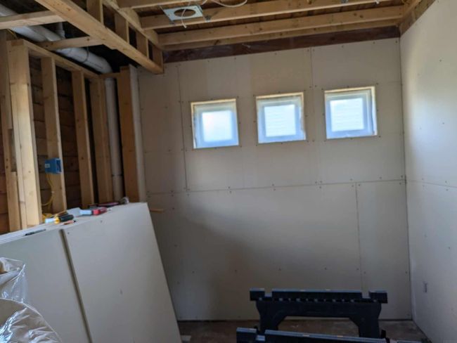 206 E Clark St, House other with 3 bedrooms, 1 bathrooms and null parking in Calmar IA | Image 11